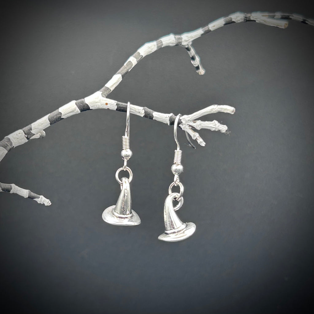 Pendientes de sombrero de bruja