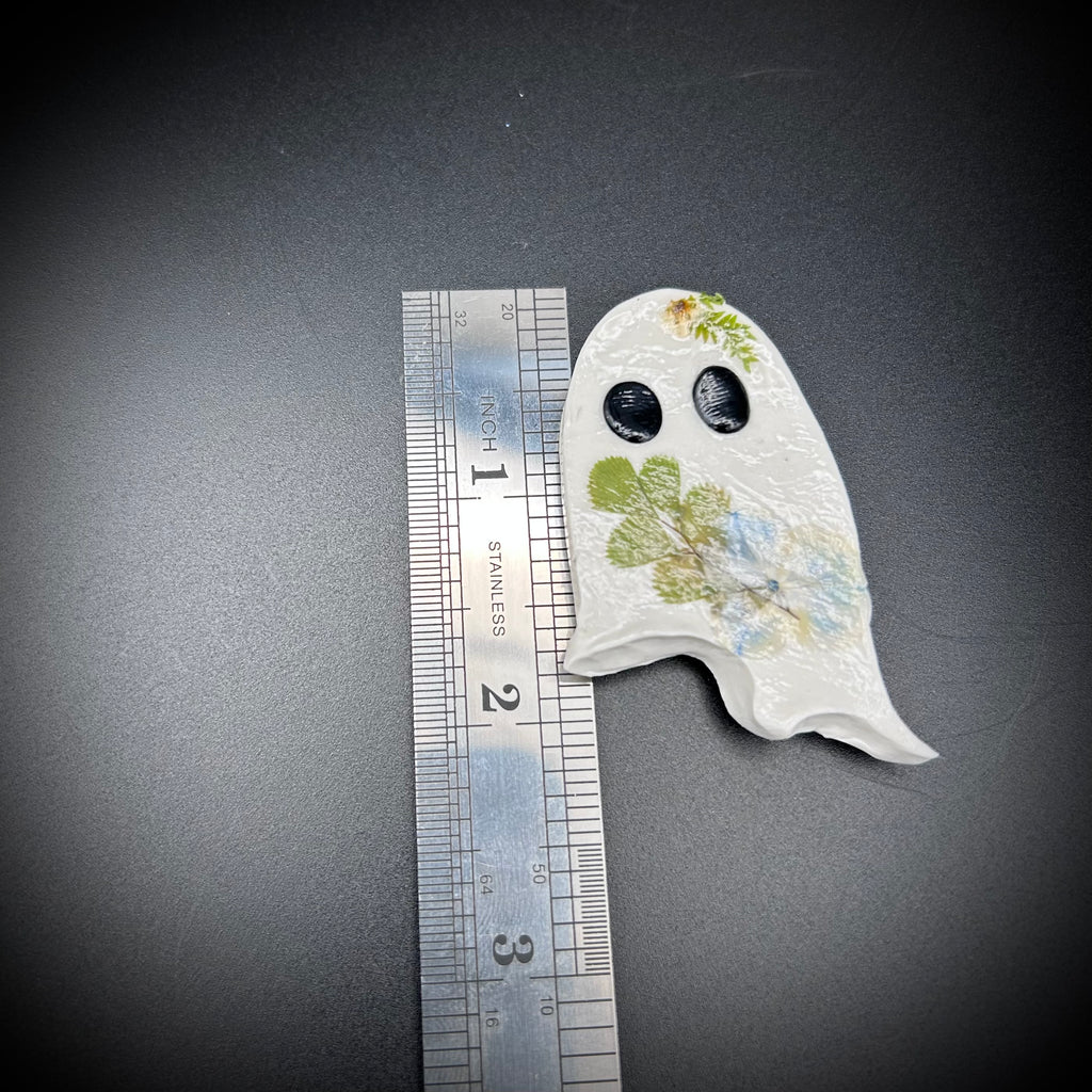 Botanical Ghost Magnet